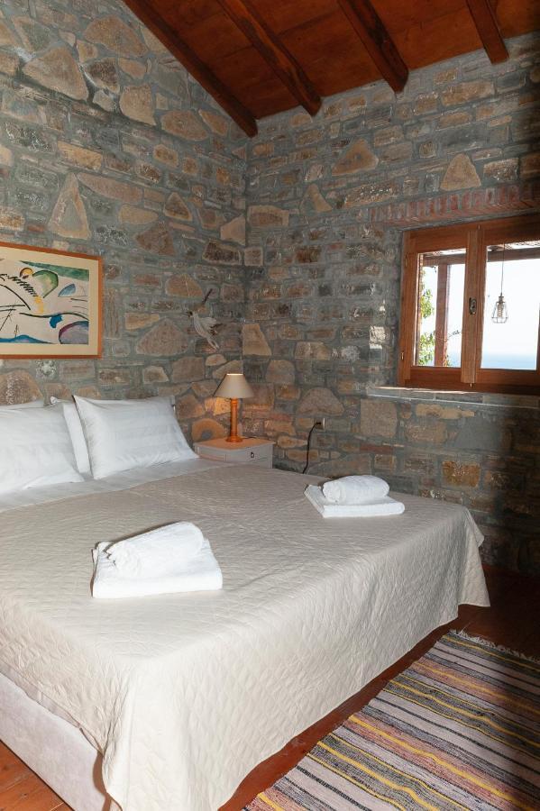 Oceanis Cottage House Ormos Koumeikon Екстер'єр фото