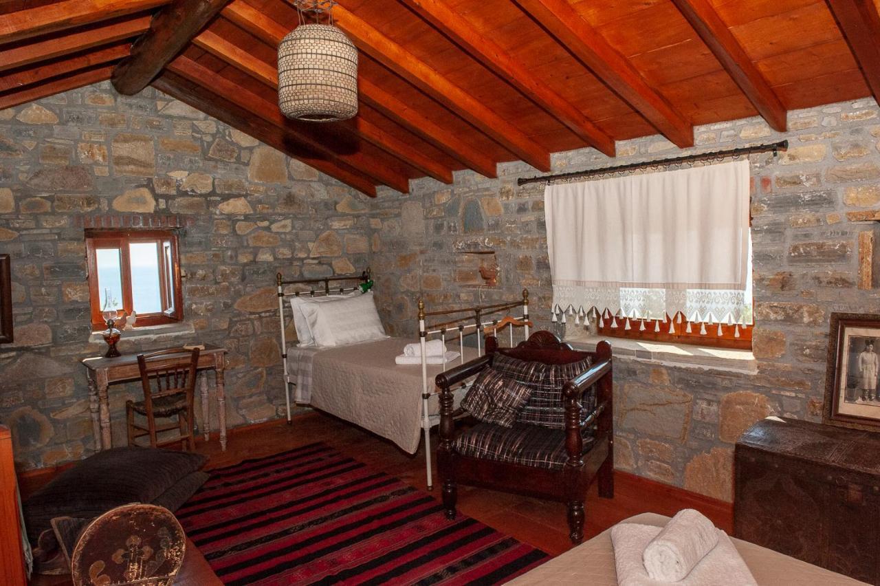 Oceanis Cottage House Ormos Koumeikon Екстер'єр фото
